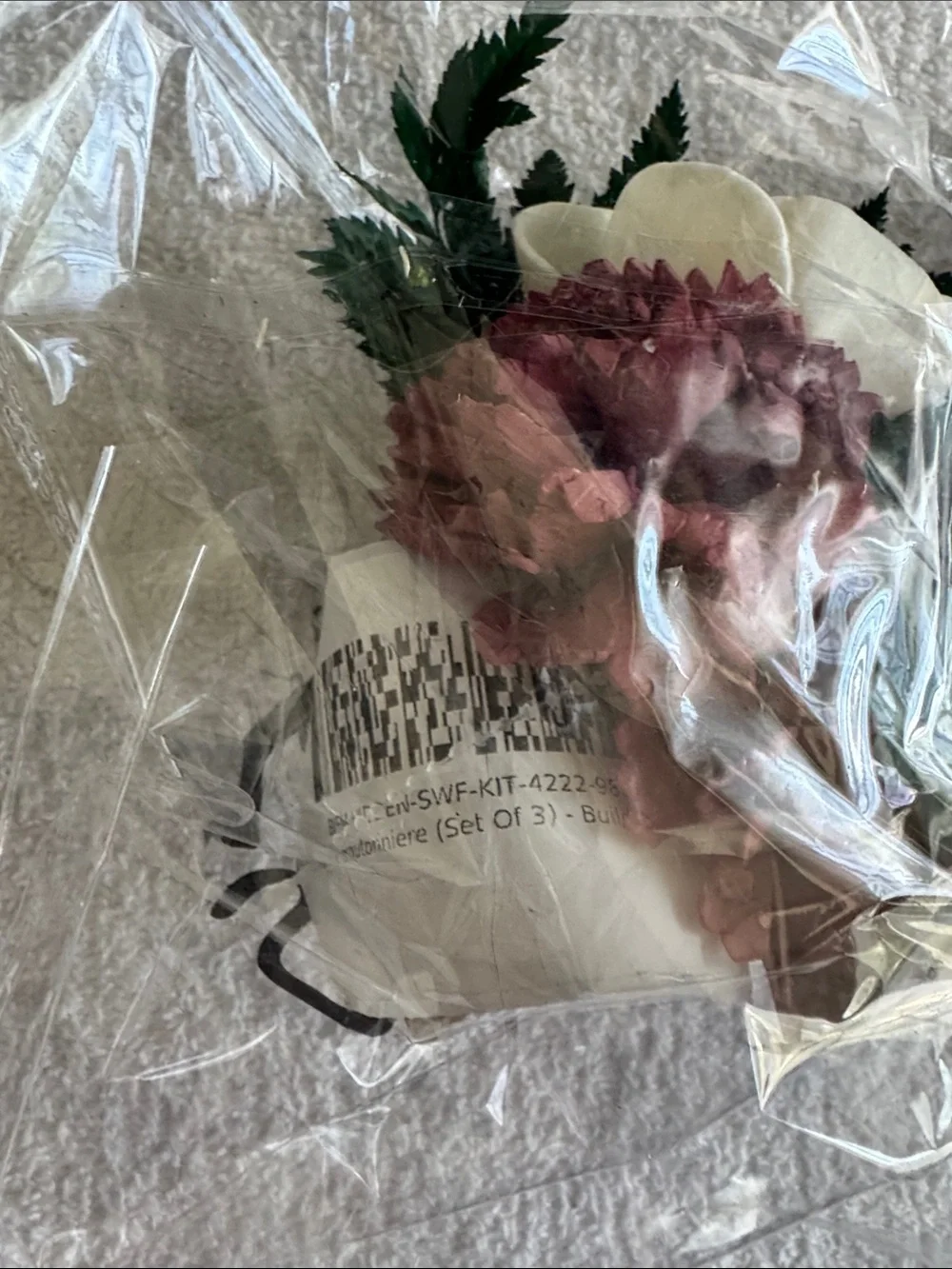 Sola Wood Flowers Romance Boutonnière Set of 3 Flowers